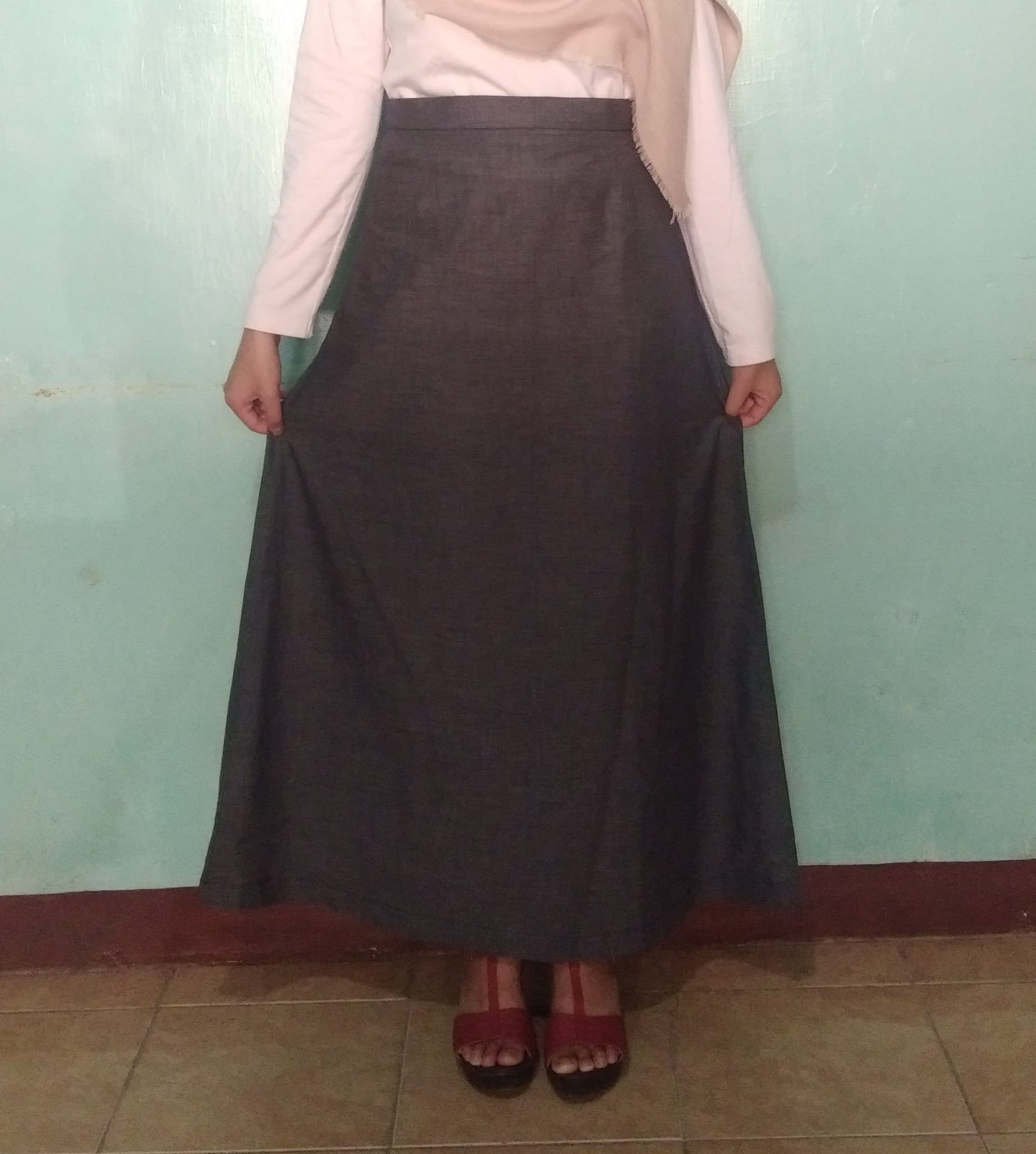 Membuat Rok Model A – LPK Meili Boyolali